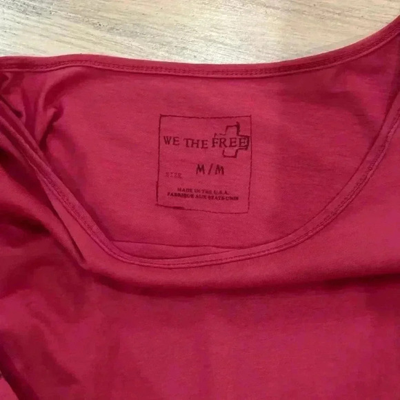 Free People/We the Free scoop neck top with tie dyed areas on sides & sleeves - Picture 7 of 7